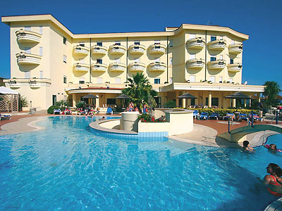 Hotel Sunshine, Ricadi